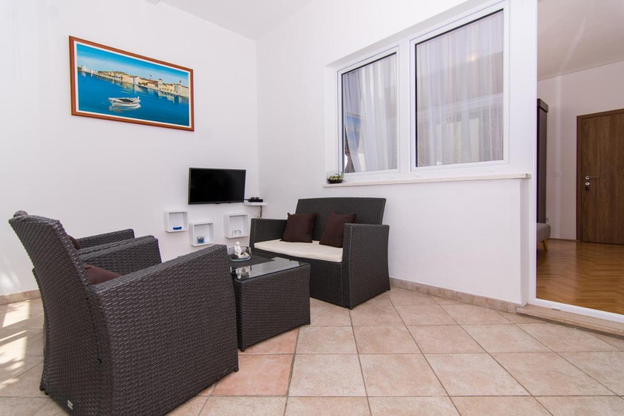 Apartmani Mlacic Donji Okrug  Exterior photo
