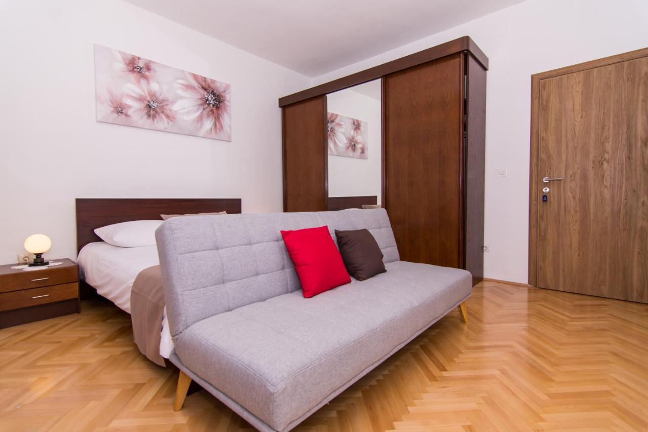 Apartmani Mlacic Donji Okrug  Exterior photo